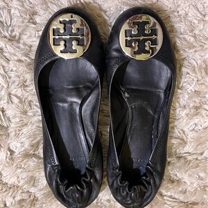 Tory Burch Reva Flat, Size 8.5, Black/Silver